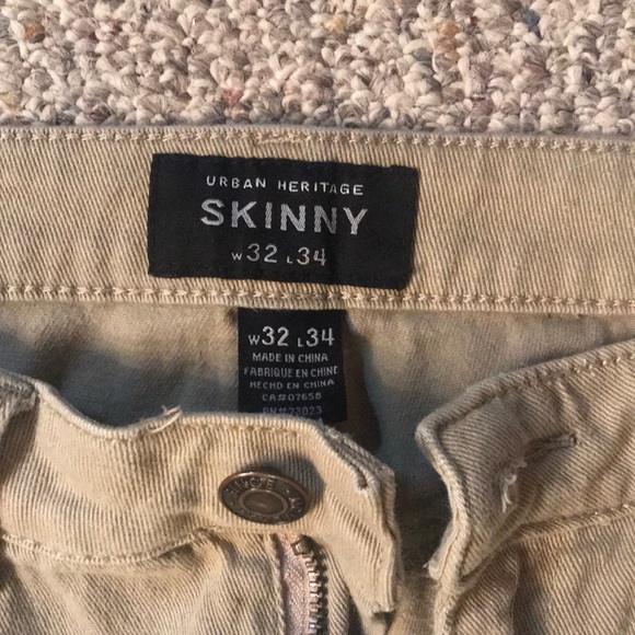 Urban heritage 32x34 khaki pants - Picture 2 of 3